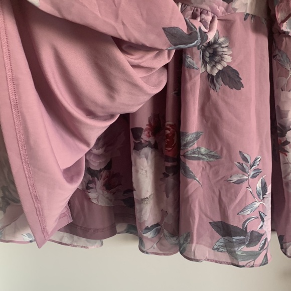 City Chic NEW Blouse Floral Short Sleeve V-neck Rosewood XXL Career Casual - Picture 6 of 12